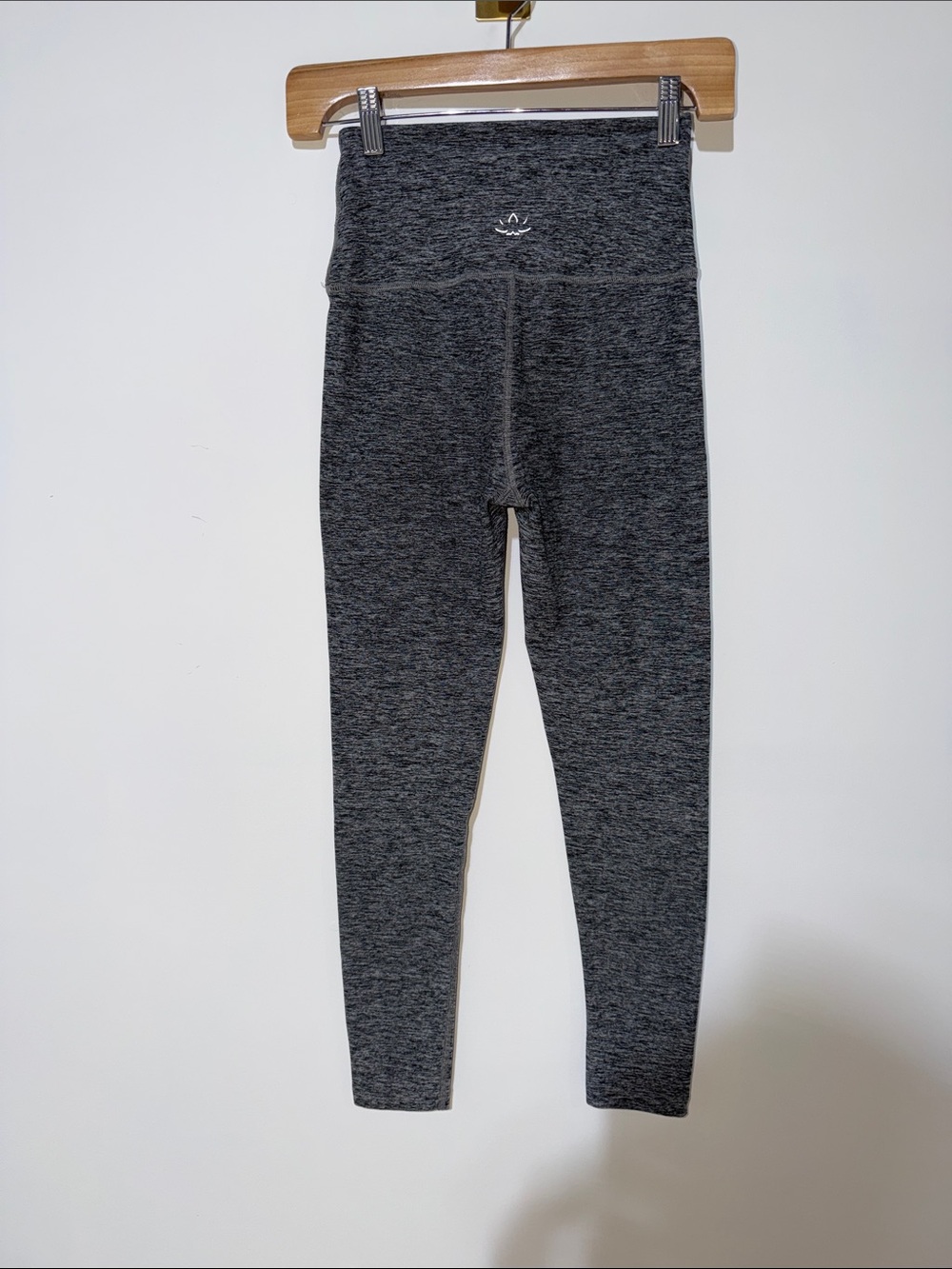 Beyond Yoga  High-Waist Charcoal Active wear Leggings yoga pilates size small